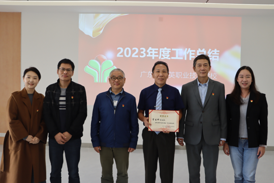 屏幕截图 2024-03-08 204721.png